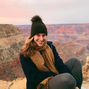 Meet your Posher, Jennie